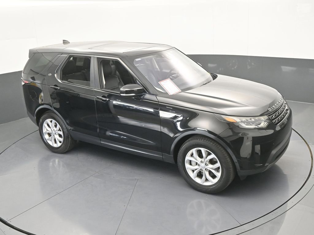 Used 2020 Land Rover Discovery SE image 51
