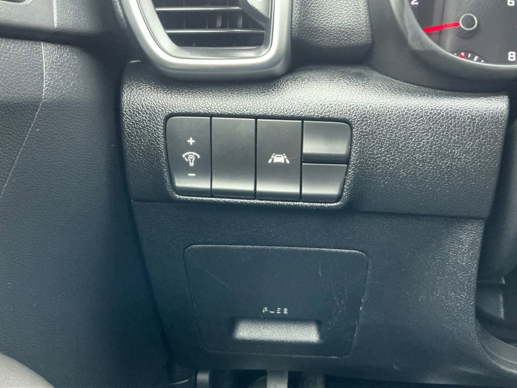 Used 2022 Kia Sportage LX AWD/4WD image 21