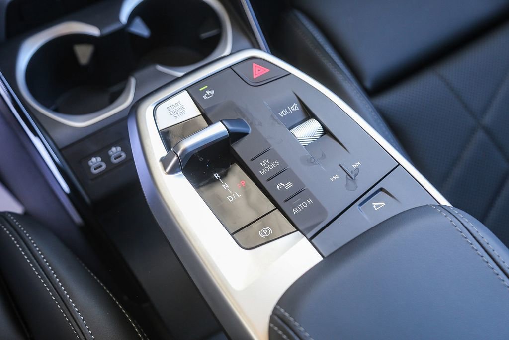 New 2026 BMW X2 xDrive28i w/ Technology Package AWD/4WD image 15