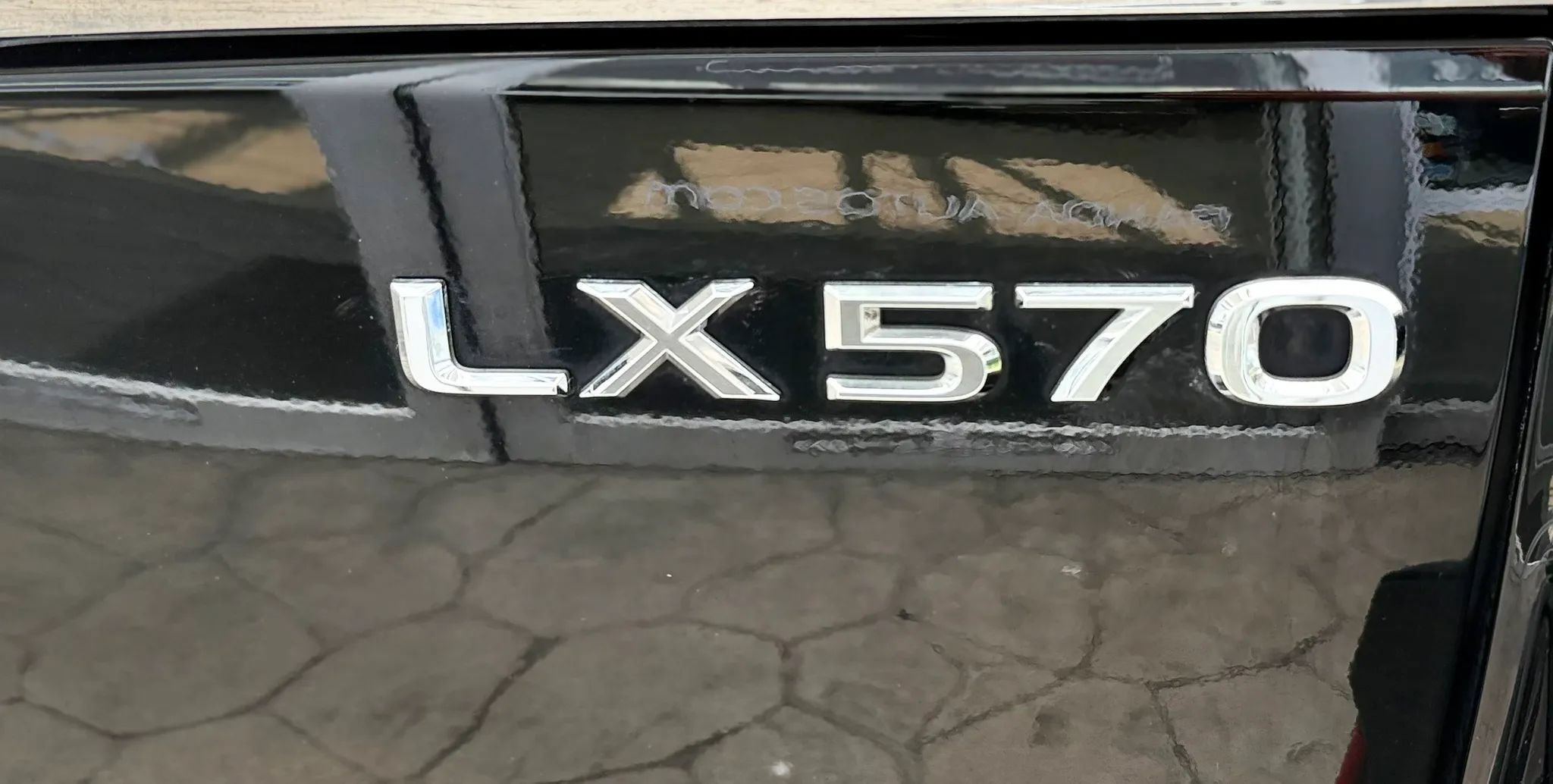 Used 2013 Lexus LX 570 4WD image 54