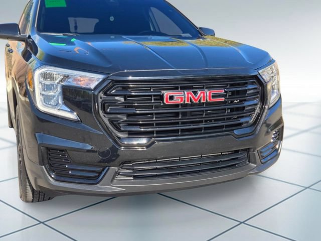 Used 2023 GMC Terrain SLE w/ Elevation Edition AWD/4WD image 2