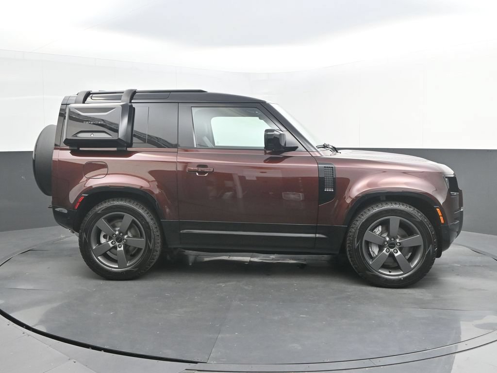 New 2026 Land Rover Defender 90 X-Dynamic SE AWD/4WD image 8