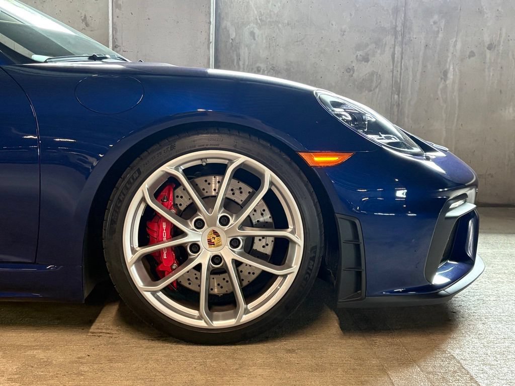 Used 2022 Porsche 718 Boxster Spyder RWD image 13
