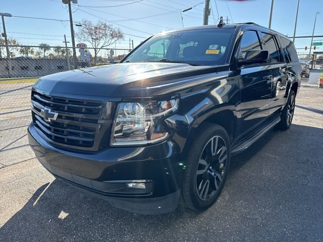 Used 2018 Chevrolet Suburban LT w/ Luxury Package image 4