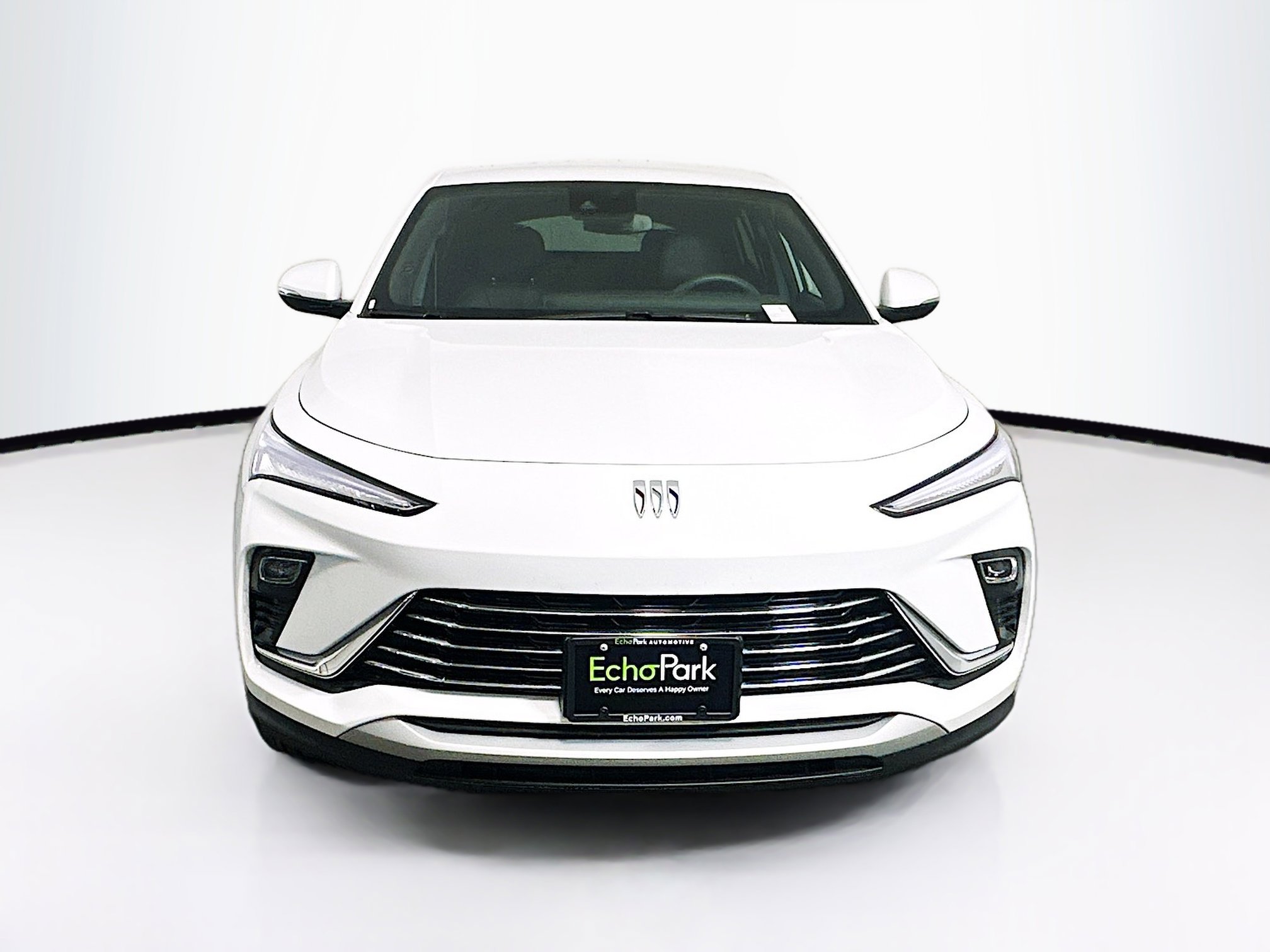 Used 2025 Buick Envista Preferred image 2