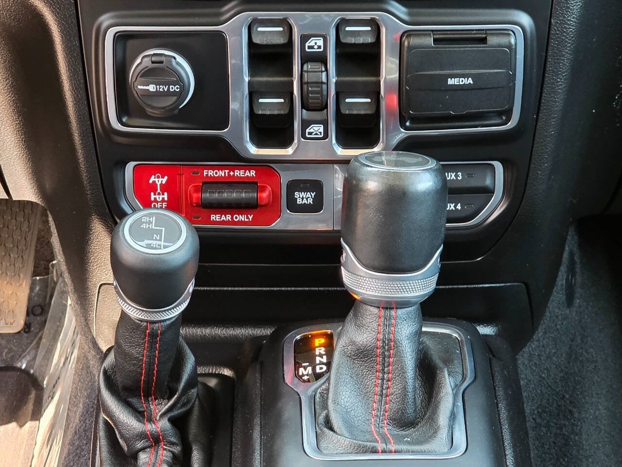 Used 2020 Jeep Wrangler Unlimited Rubicon w/ Quick Order Package 28Y Recon AWD/4WD image 28