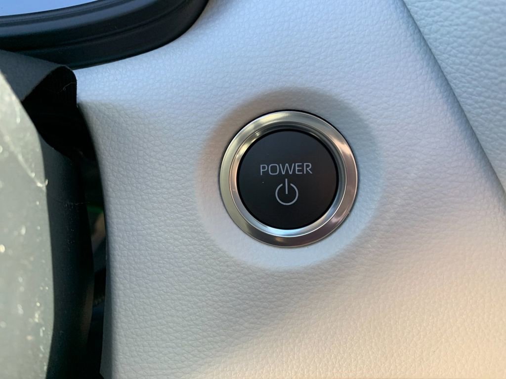 Used 2025 Toyota Corolla SE w/ SE Premium Package image 27