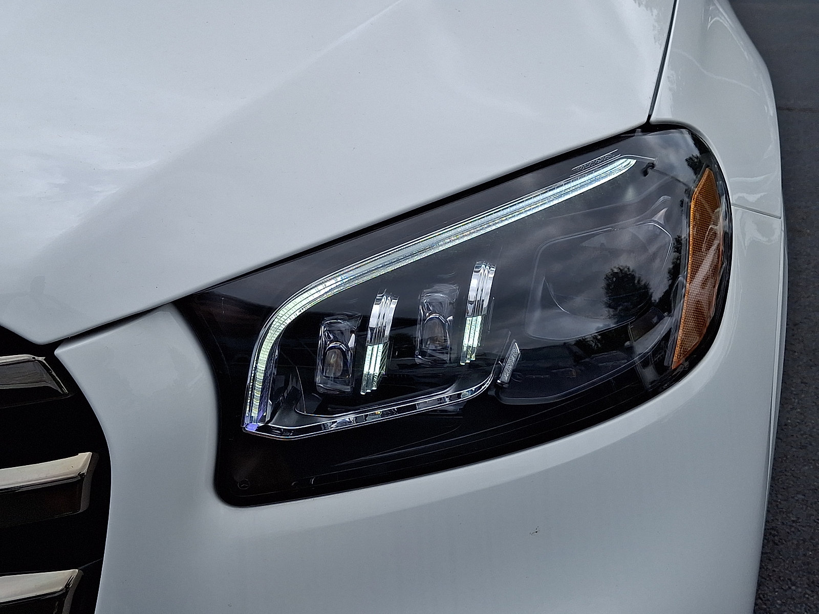 New 2026 Mercedes-Benz GLS 450 4MATIC image 8