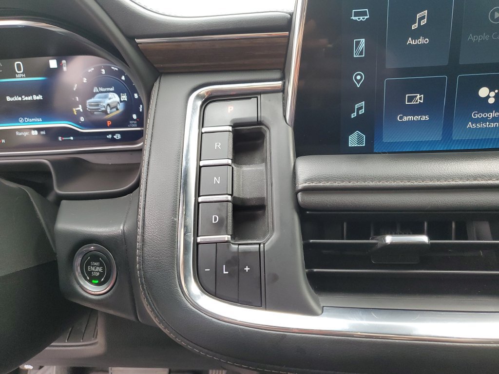 Used 2023 Chevrolet Tahoe High Country AWD/4WD image 32