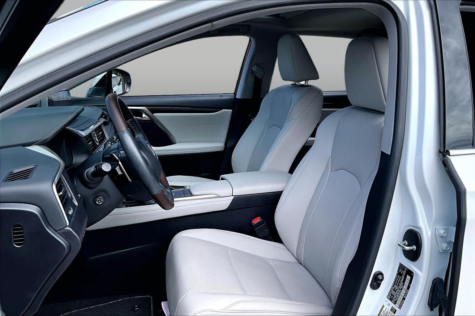 Used 2022 Lexus RX 350 FWD w/ Premium Package image 8