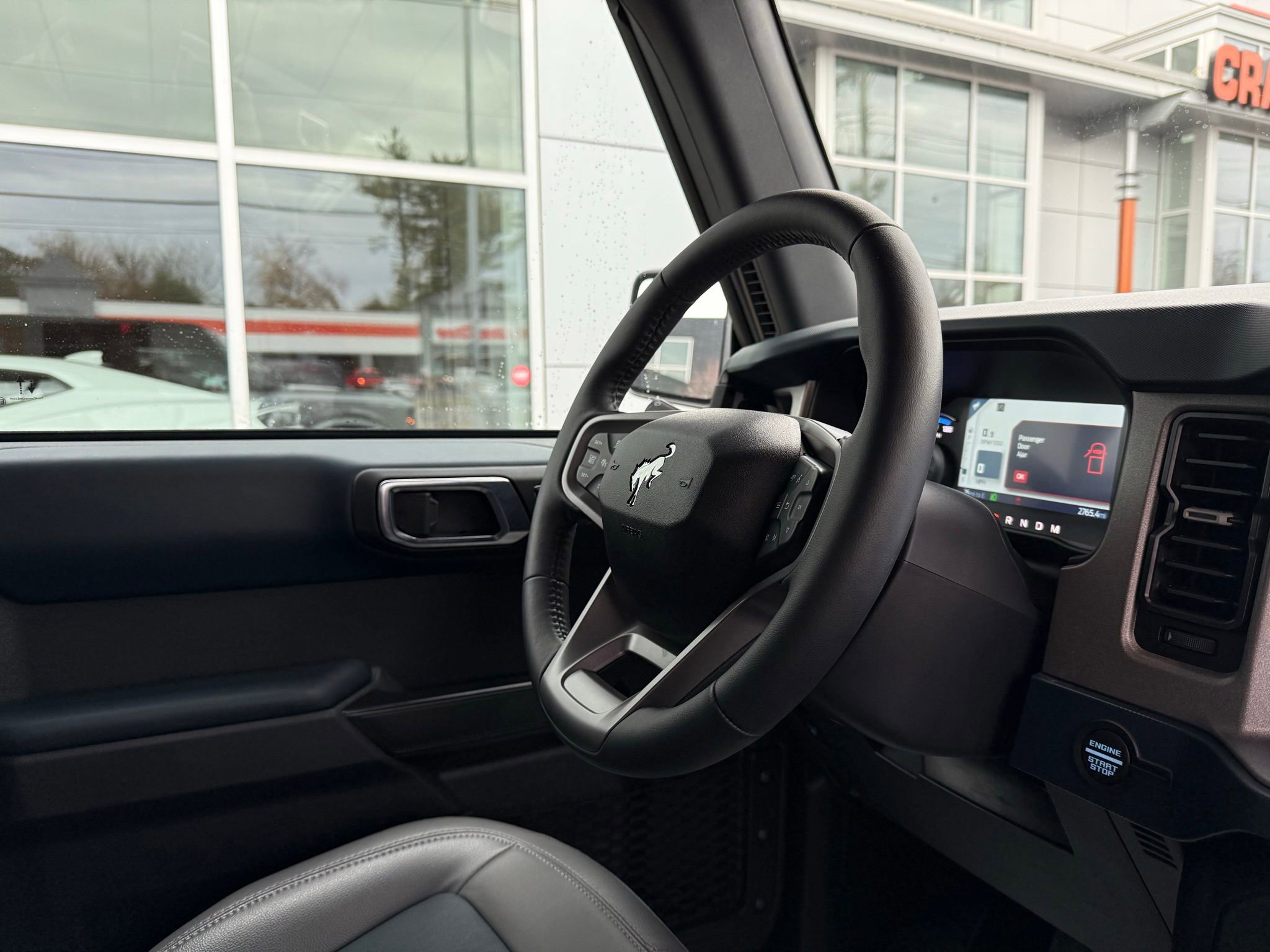 Used 2024 Ford Bronco Outer Banks image 33