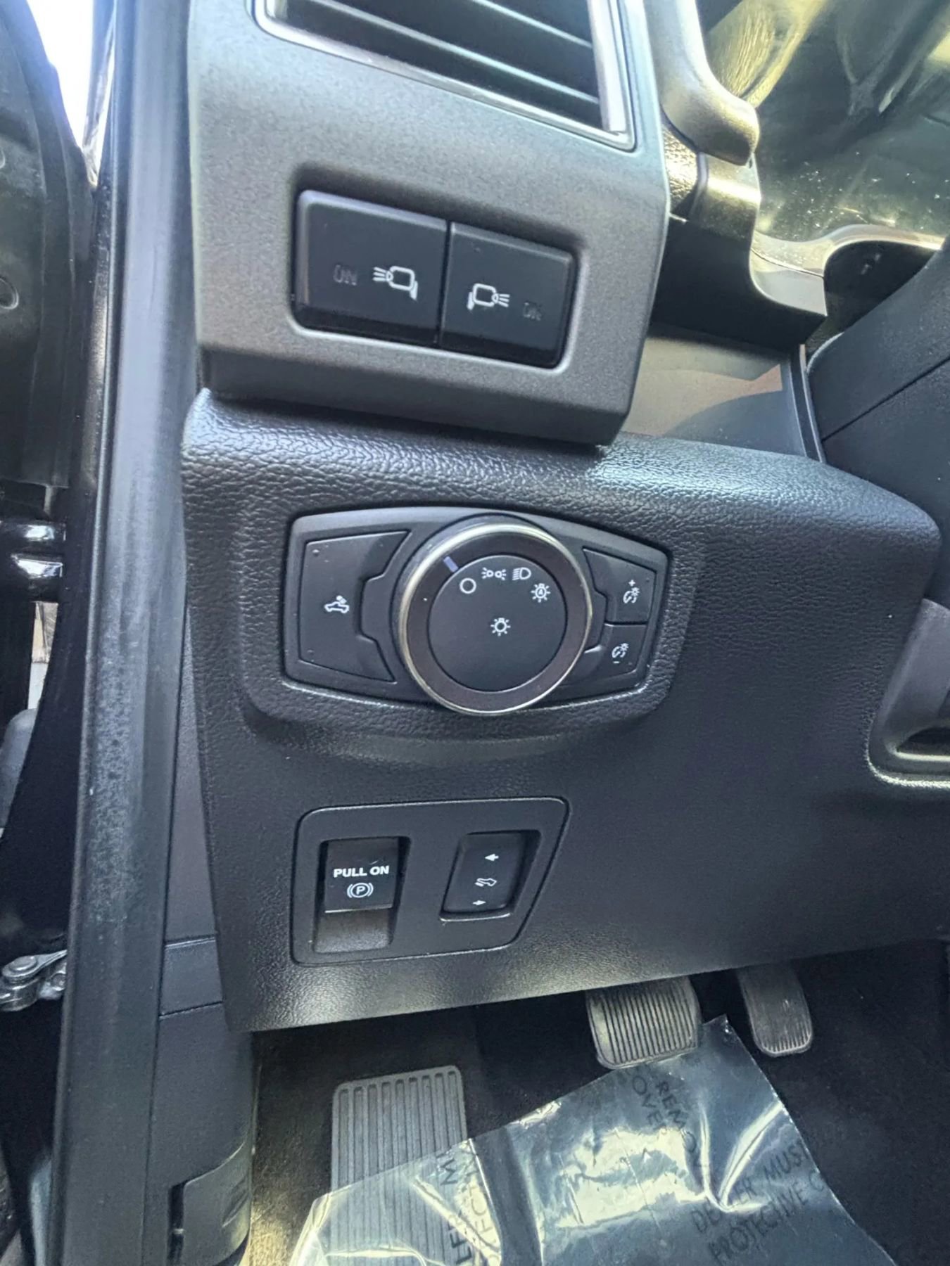 Used 2019 Ford F150 Raptor w/ Equipment Group 802A Luxury image 11