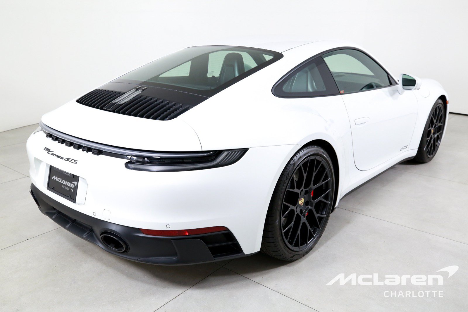 Used 2024 Porsche 911 Carrera GTS RWD image 8