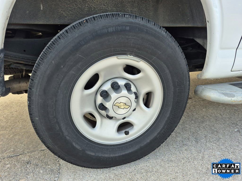 Certified 2024 Chevrolet Express 2500 Work Van w/ Driver Convenience Package image 11