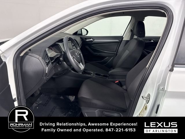 Used 2020 Volkswagen Jetta S image 4