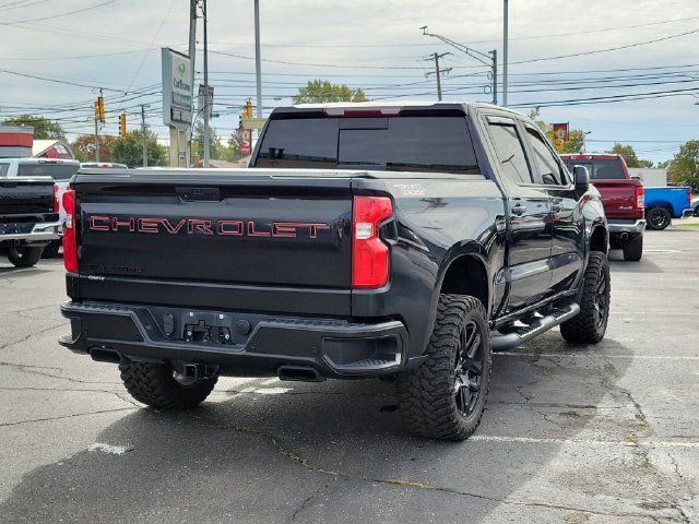 Used 2022 Chevrolet Silverado 1500 LT Trail Boss w/ LT Trail Boss Premium Package AWD/4WD image 3