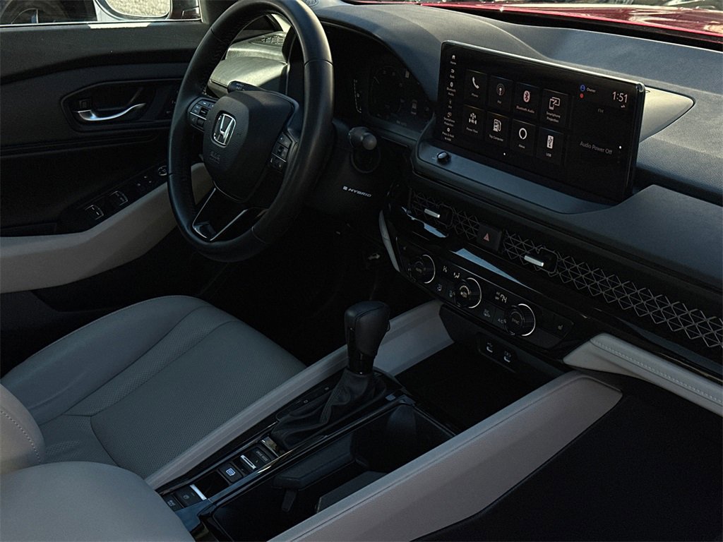 Used 2023 Honda Accord EX-L image 7