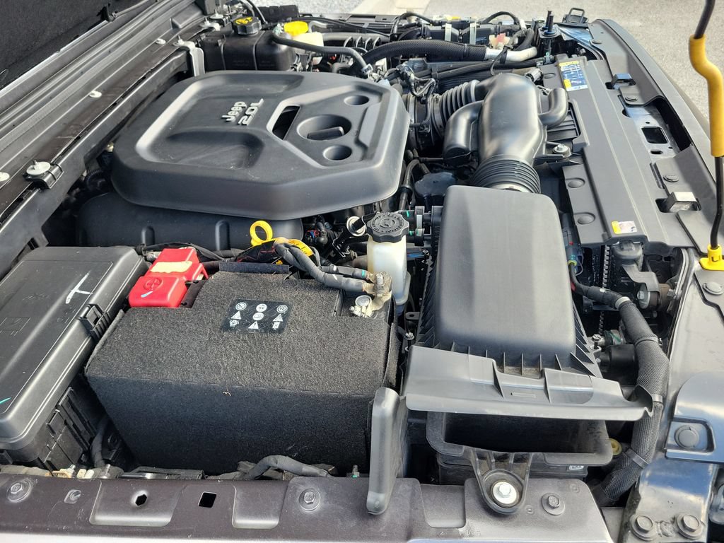 Used 2021 Jeep Wrangler Unlimited Sport AWD/4WD image 39