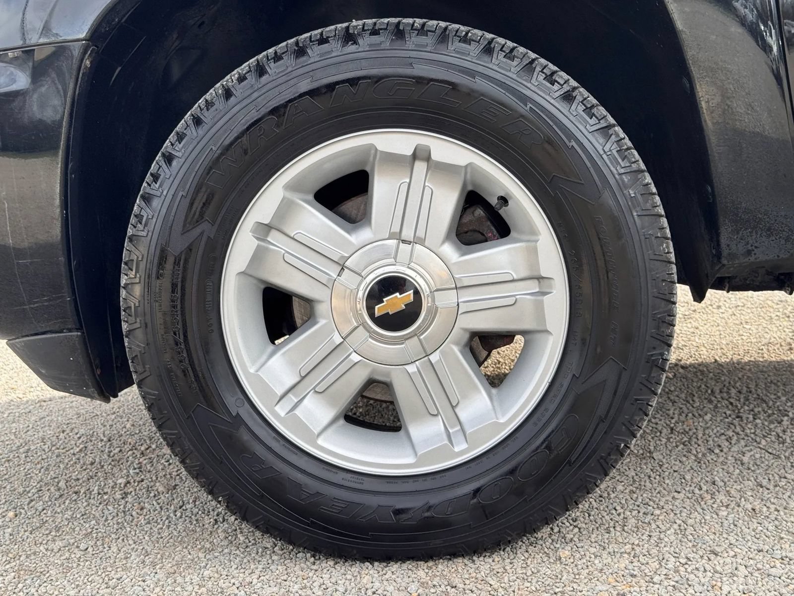 Used 2013 Chevrolet Avalanche LT AWD/4WD image 14