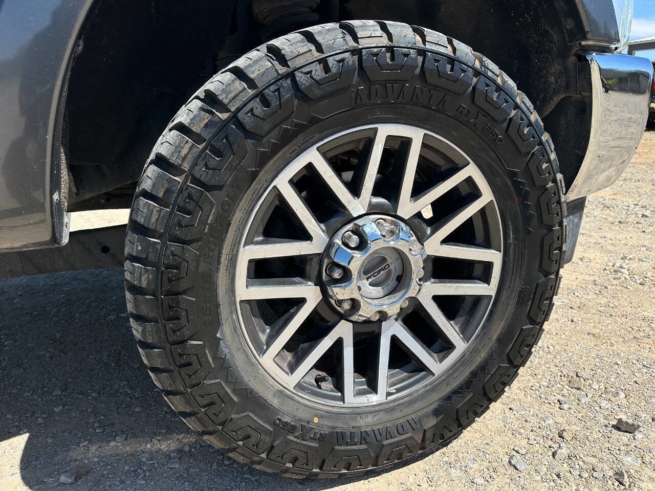 Used 2017 Ford F350 Lariat w/ Lariat Value Package image 32