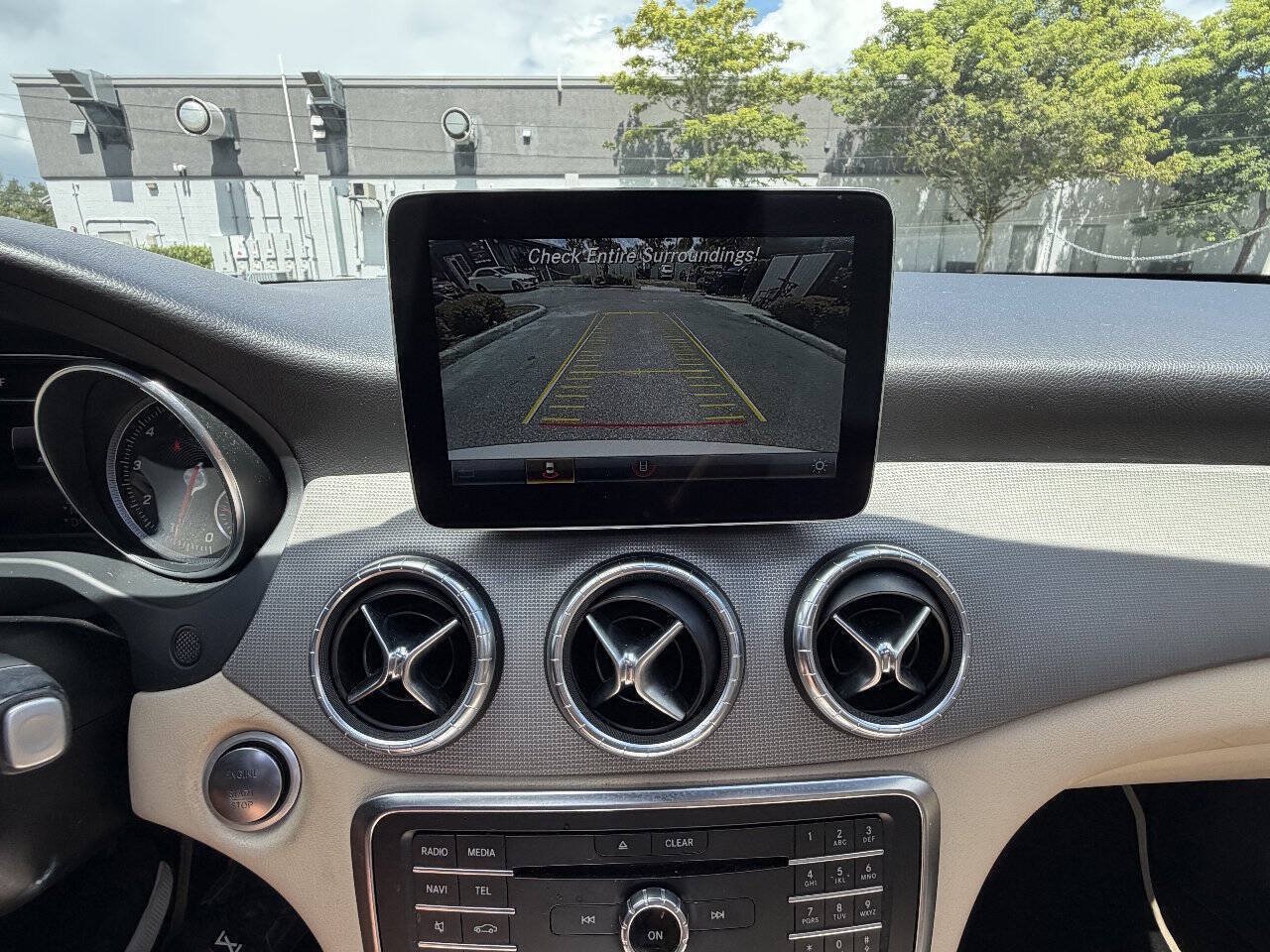 Used 2018 Mercedes-Benz CLA 250 image 17