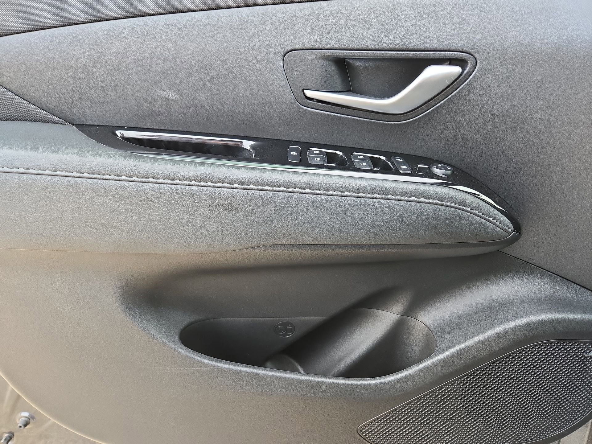 Used 2023 Hyundai Tucson Limited FWD image 15