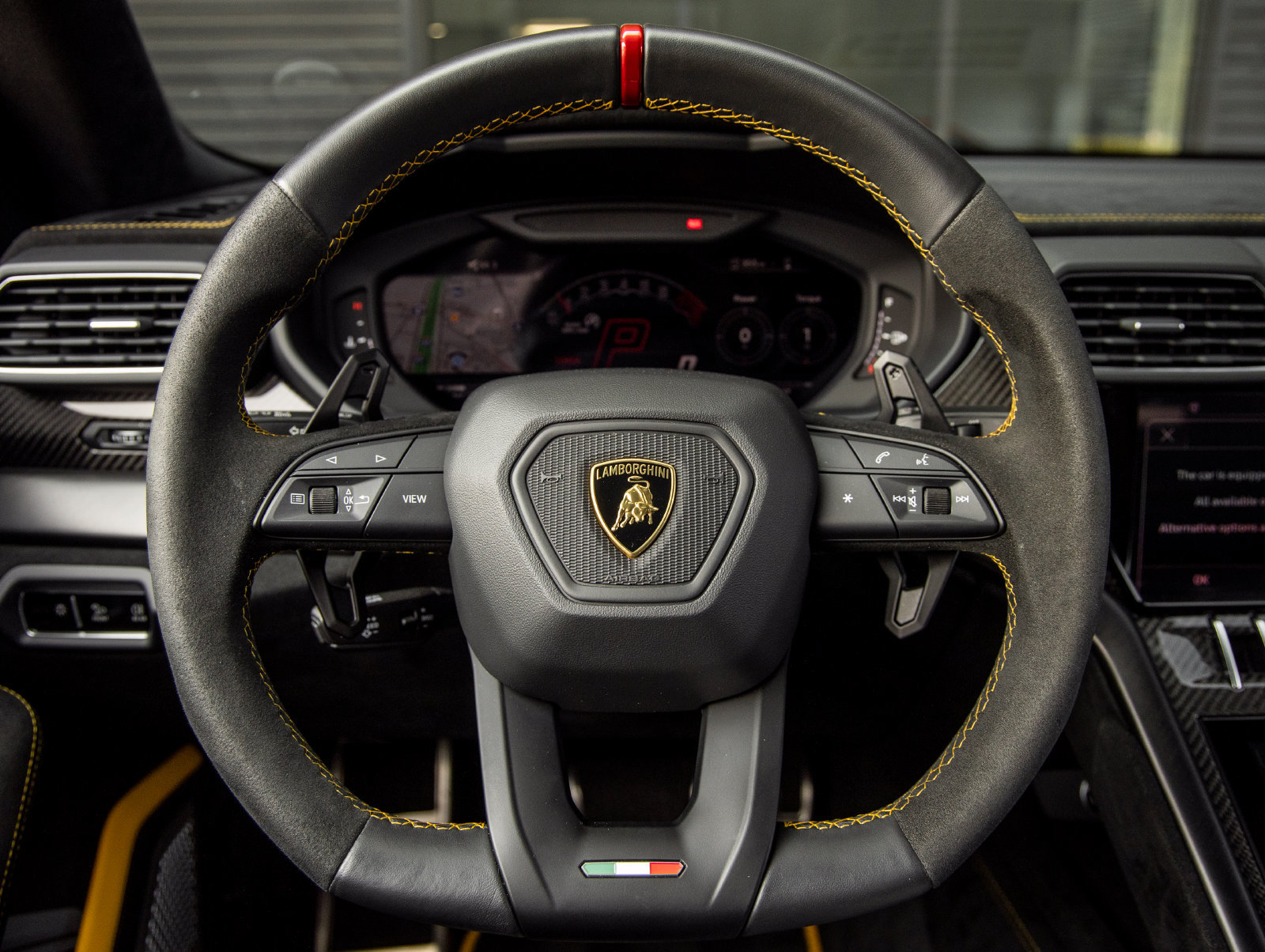 Used 2024 Lamborghini Urus Performante AWD/4WD image 33