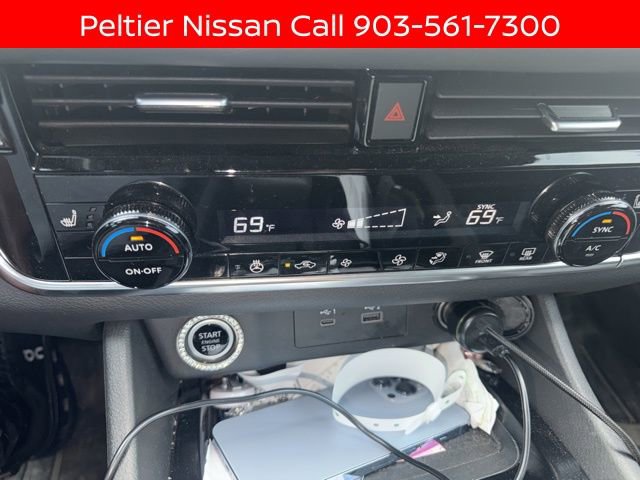 Certified 2022 Nissan Rogue SV w/ SV Premium Package image 13