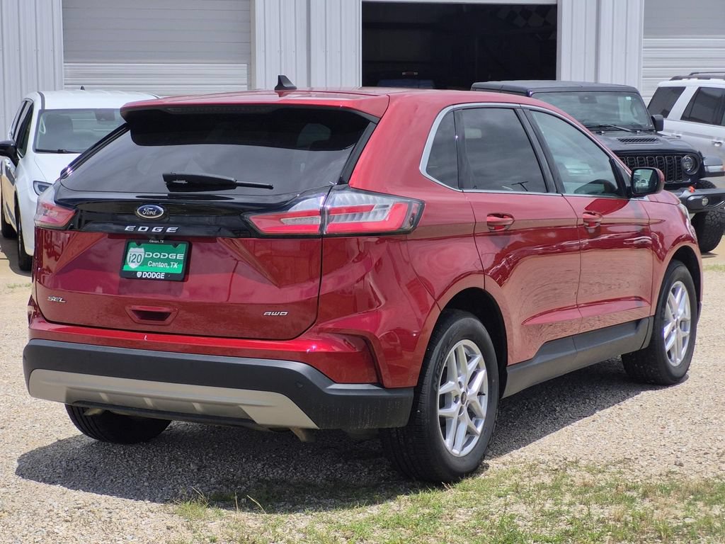 Used 2024 Ford Edge SEL AWD/4WD image 7
