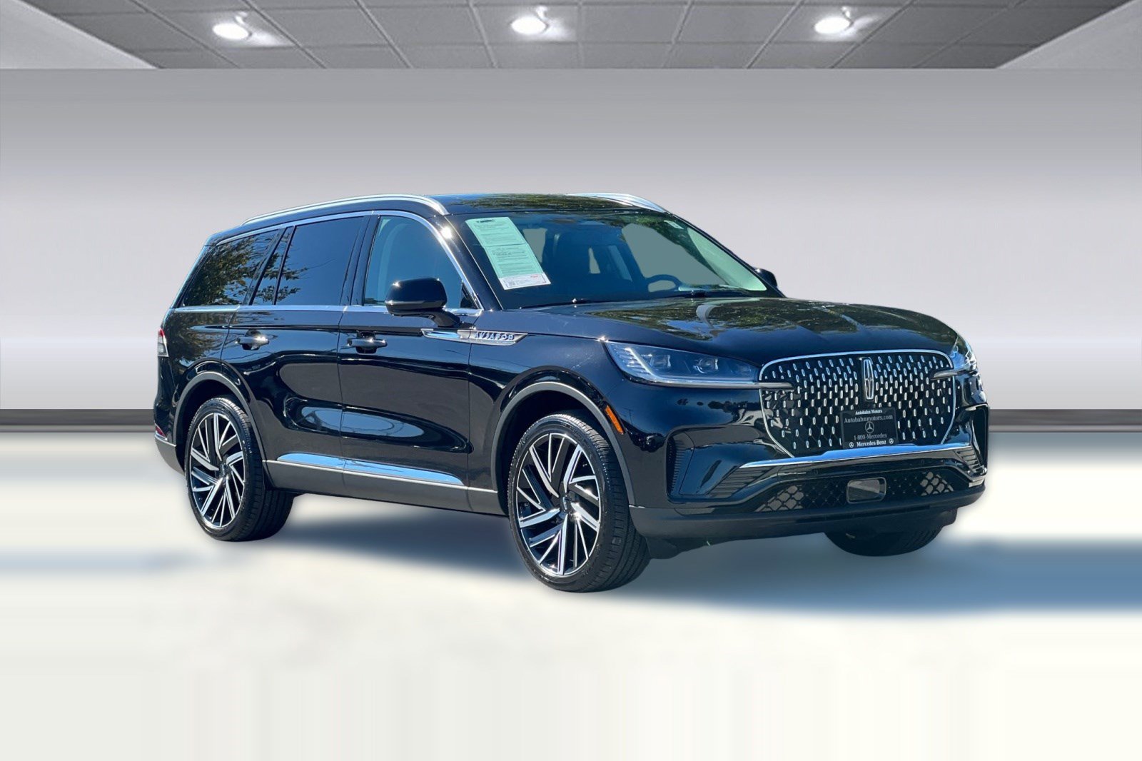 Used 2026 Lincoln Aviator Reserve AWD/4WD image 6