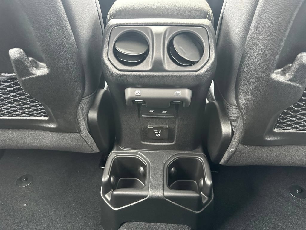 New 2026 Jeep Gladiator Sport AWD/4WD image 32