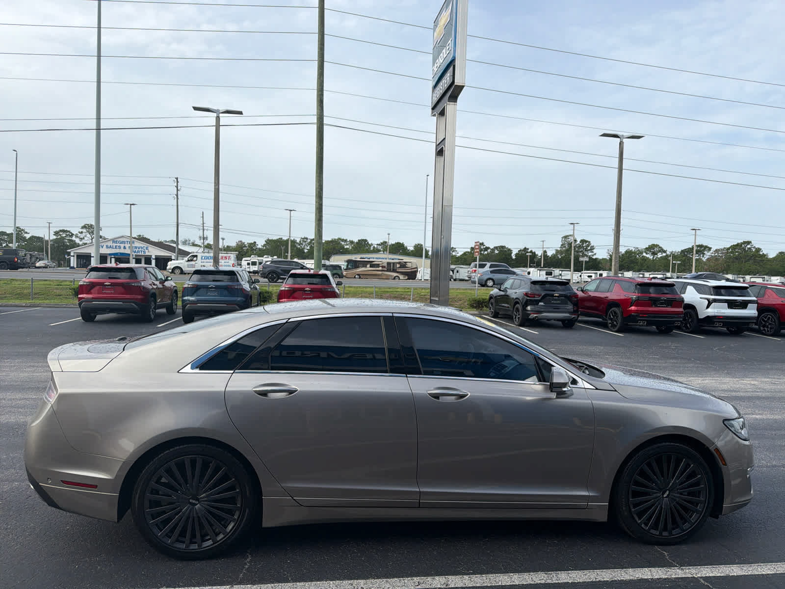 Used 2018 Lincoln MKZ Reserve w/ Technology Package FWD image 6
