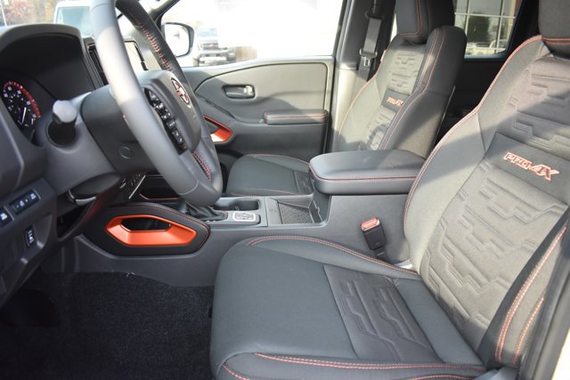 New 2026 Nissan Frontier PRO-4X w/ Pro-4x Convenience Package image 16