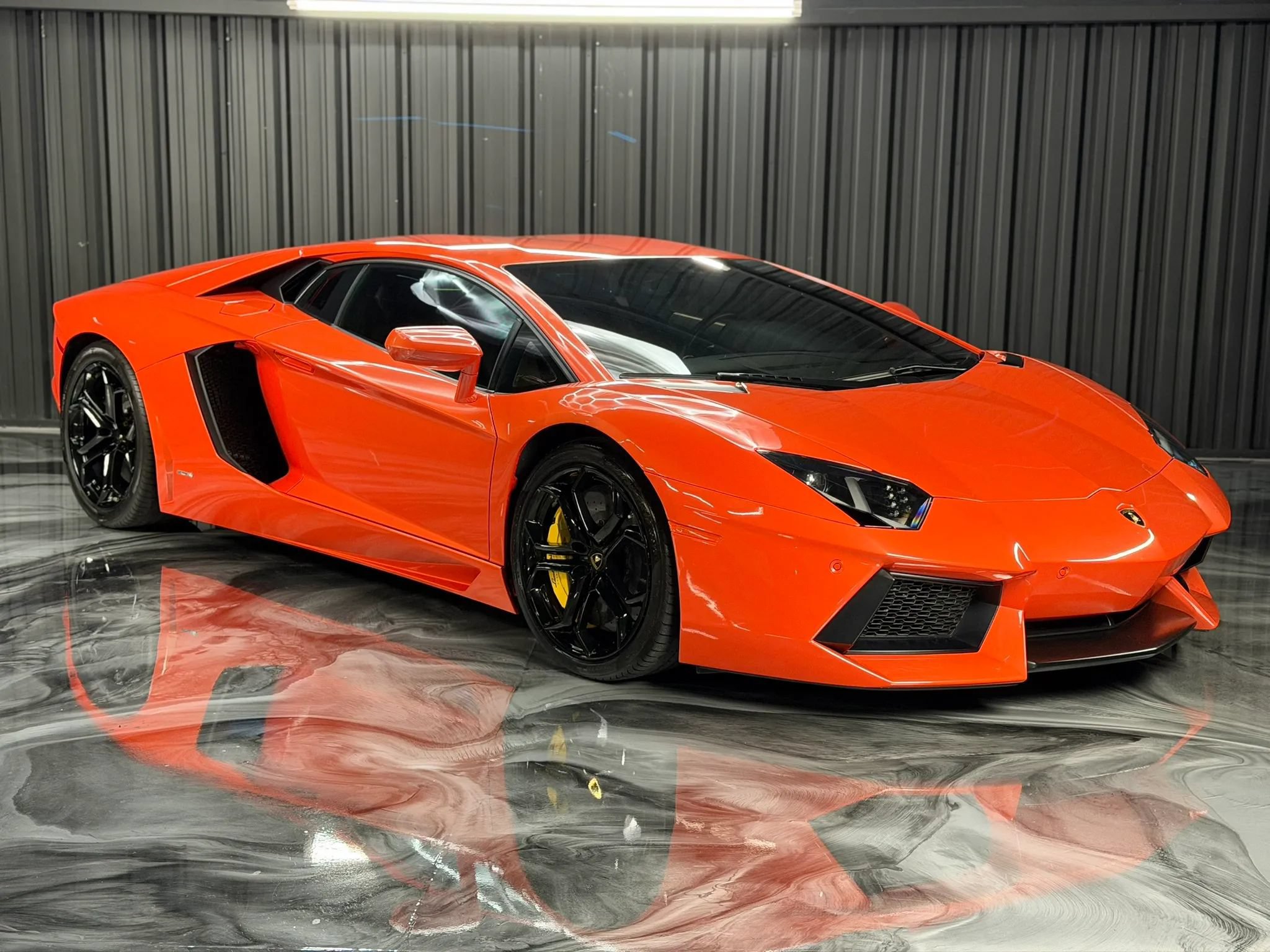 Used 2012 Lamborghini Aventador LP 700-4 AWD/4WD image 3