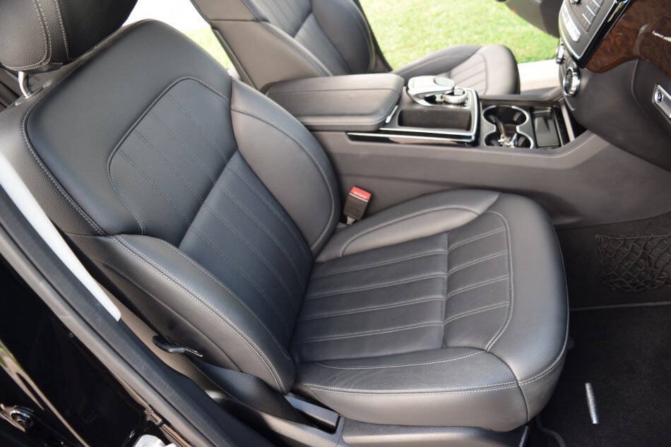 Used 2016 Mercedes-Benz GLE 300d 4MATIC w/ Premium Package image 49