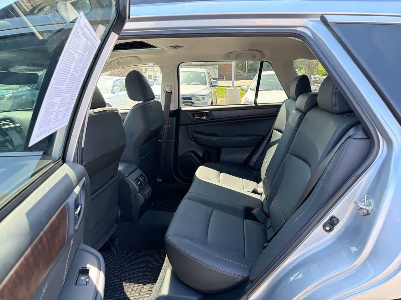 Used 2019 Subaru Outback 2.5i Limited AWD/4WD image 25