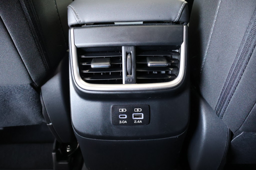 Used 2024 Subaru Outback Premium AWD/4WD image 52