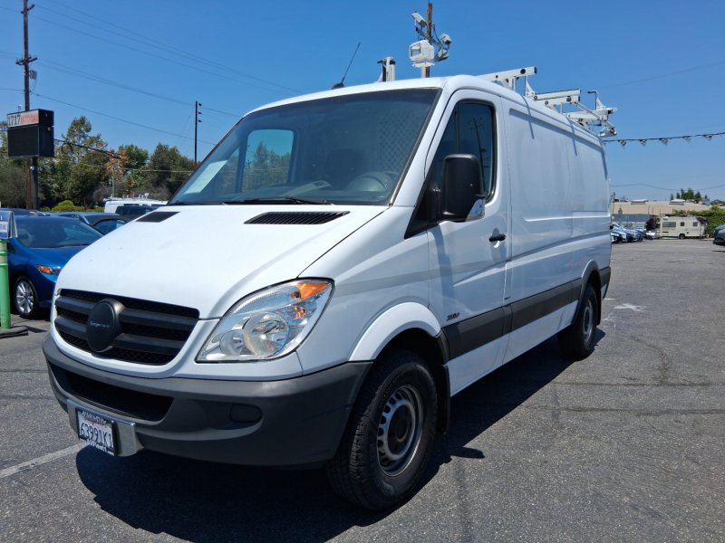 Used 2012 Mercedes-Benz Sprinter 2500 w/ Additional Battery Pkg image 3