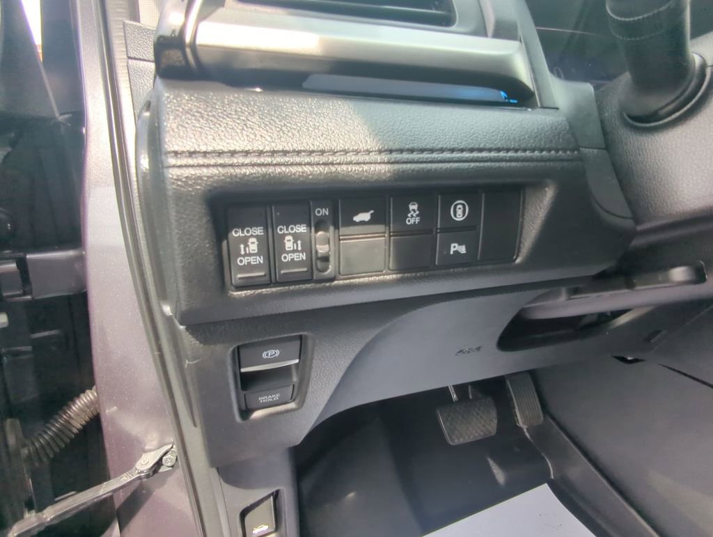 Used 2022 Honda Odyssey Touring image 20