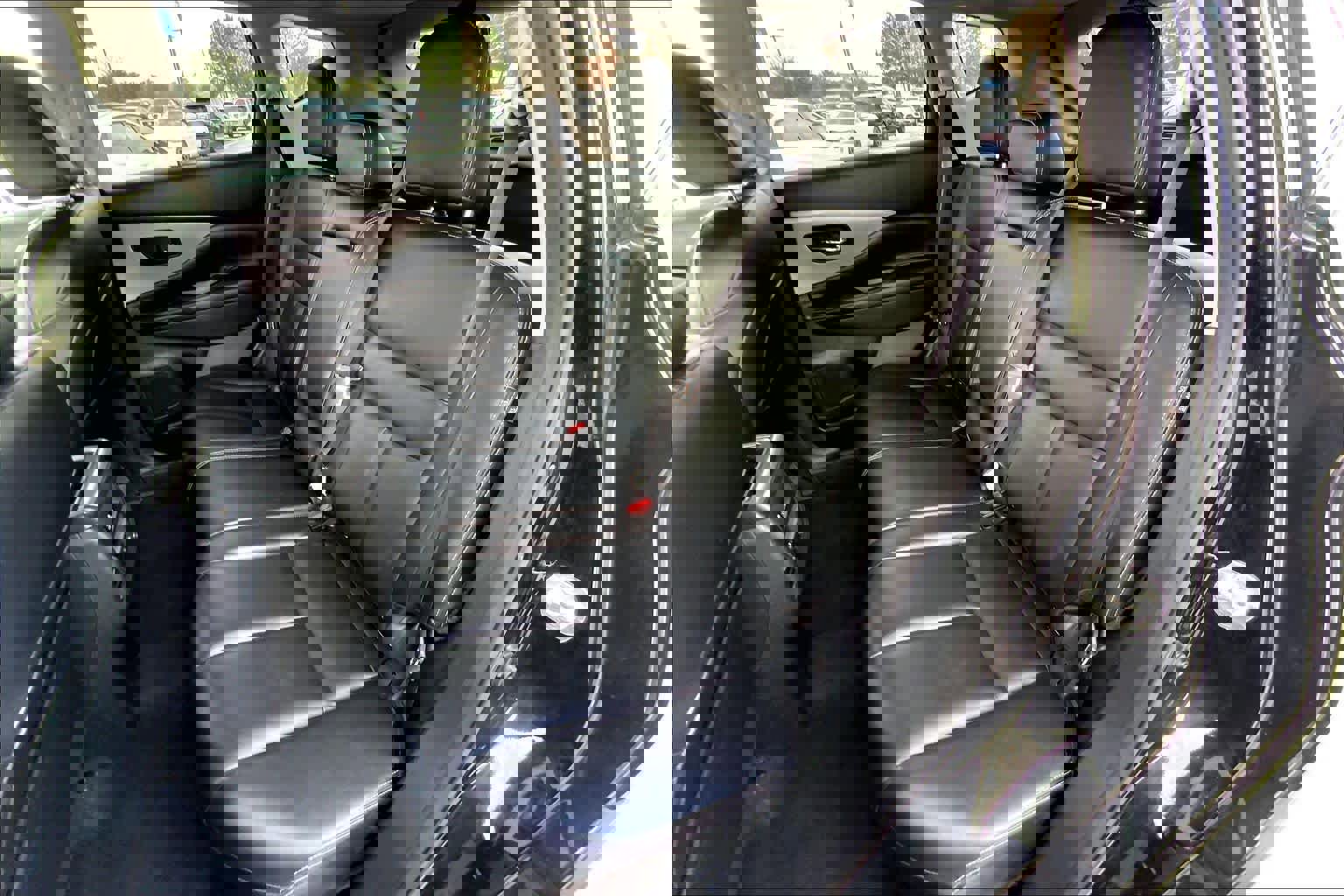 Used 2023 Nissan Murano SV image 19