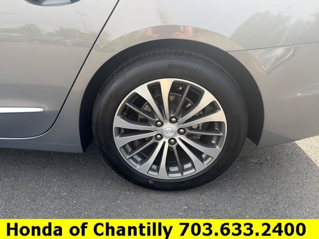 Used 2017 Buick LaCrosse Premium w/ Driver Confidence Package #2 FWD image 31