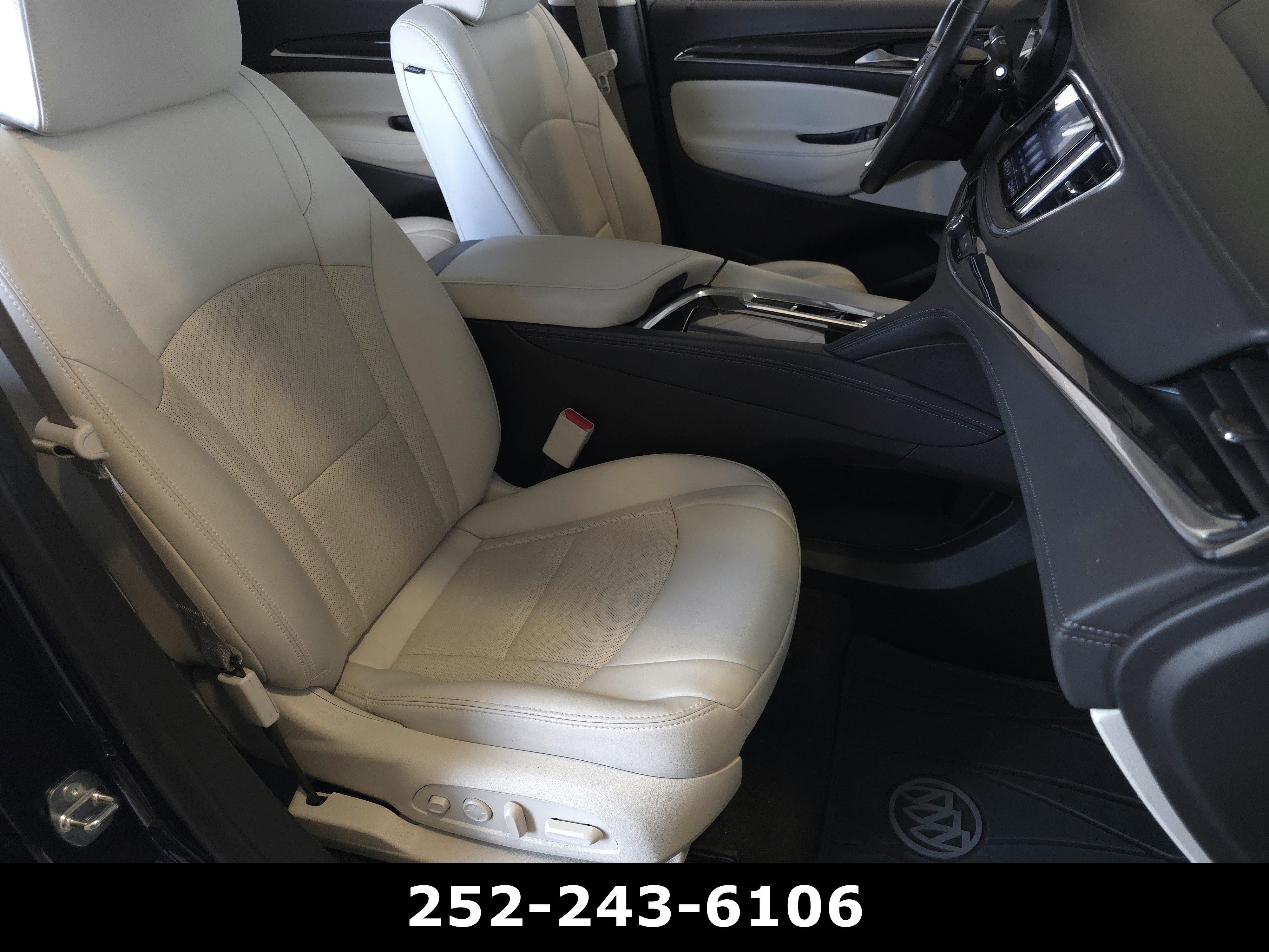 Used 2023 Buick Enclave Premium w/ Experience Buick Package FWD image 46