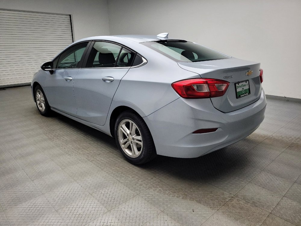 Used 2017 Chevrolet Cruze LT FWD image 5