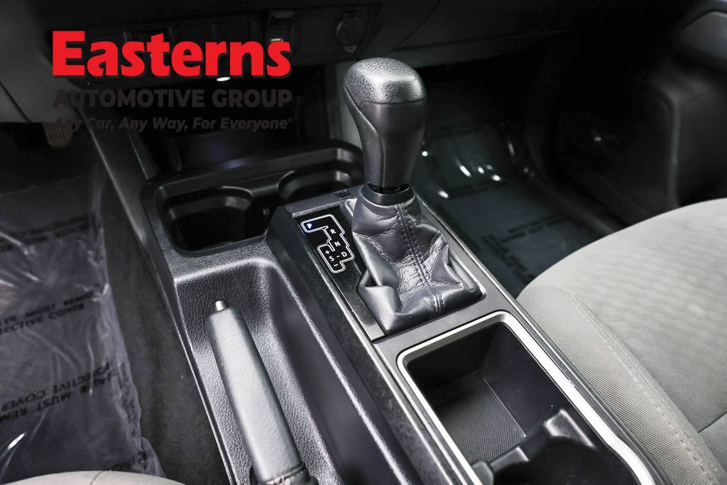 Used 2021 Toyota Tacoma SR w/ SX Package AWD/4WD image 13