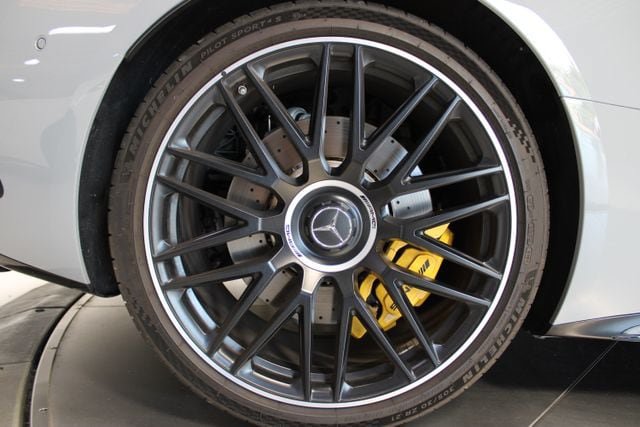 Used 2022 Mercedes-Benz SL 63 AMG 4MATIC image 40