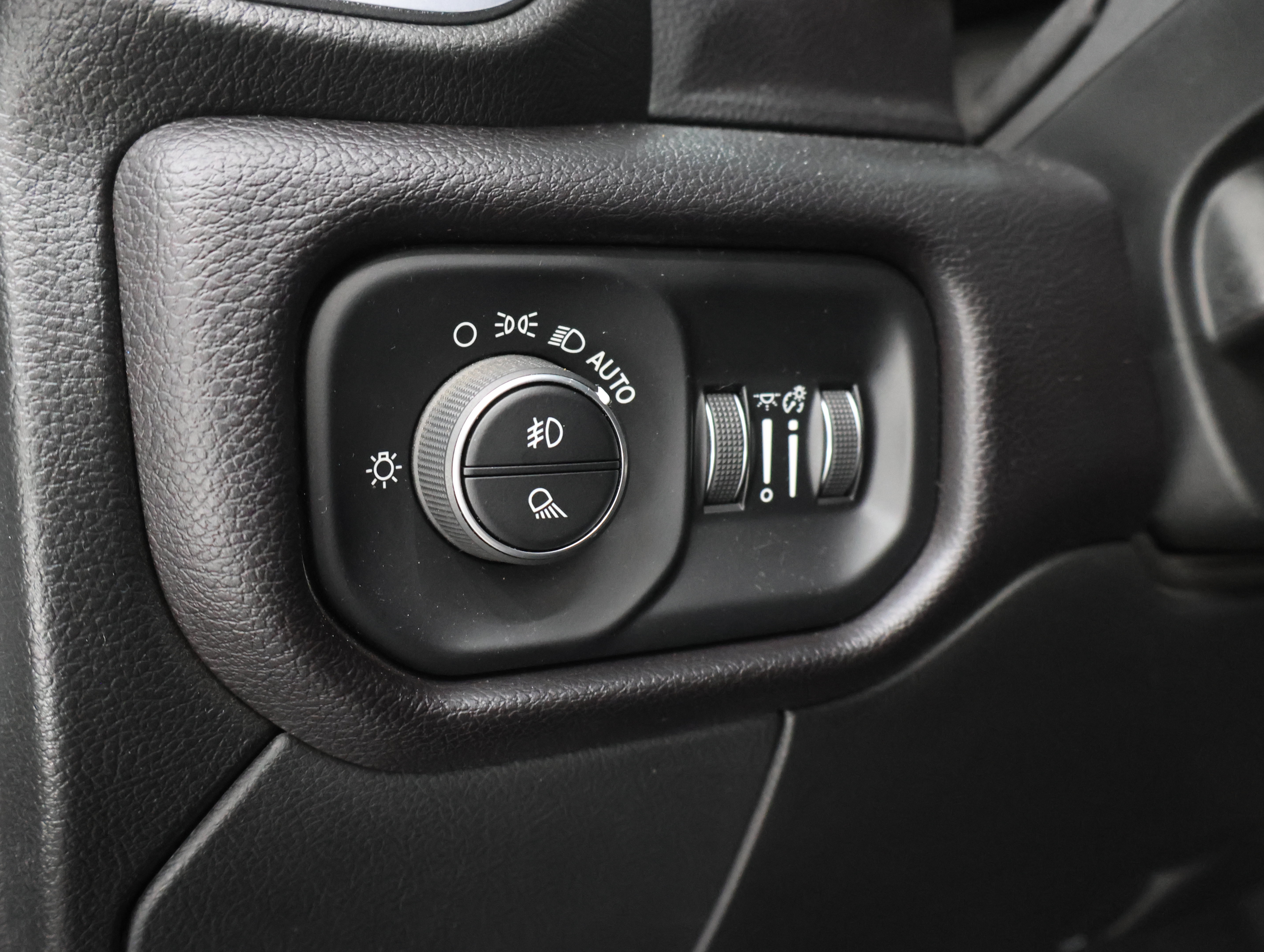 Used 2023 RAM 2500 Laramie AWD/4WD image 48