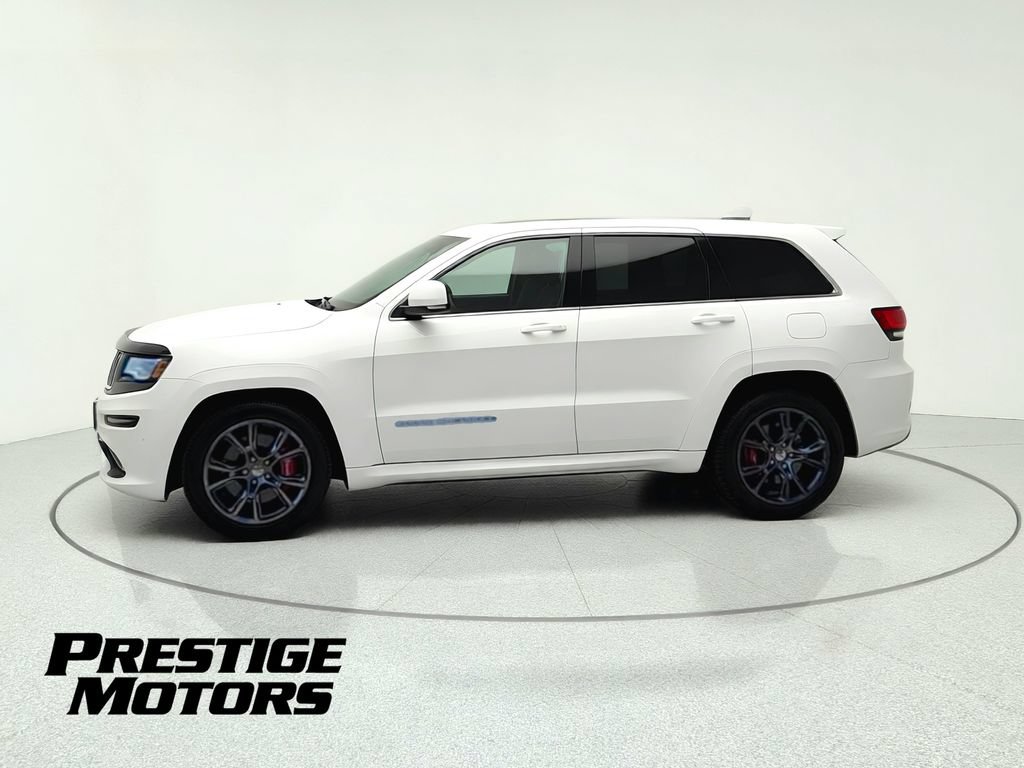 Used 2015 Jeep Grand Cherokee SRT w/ Luxury Group II AWD/4WD image 4