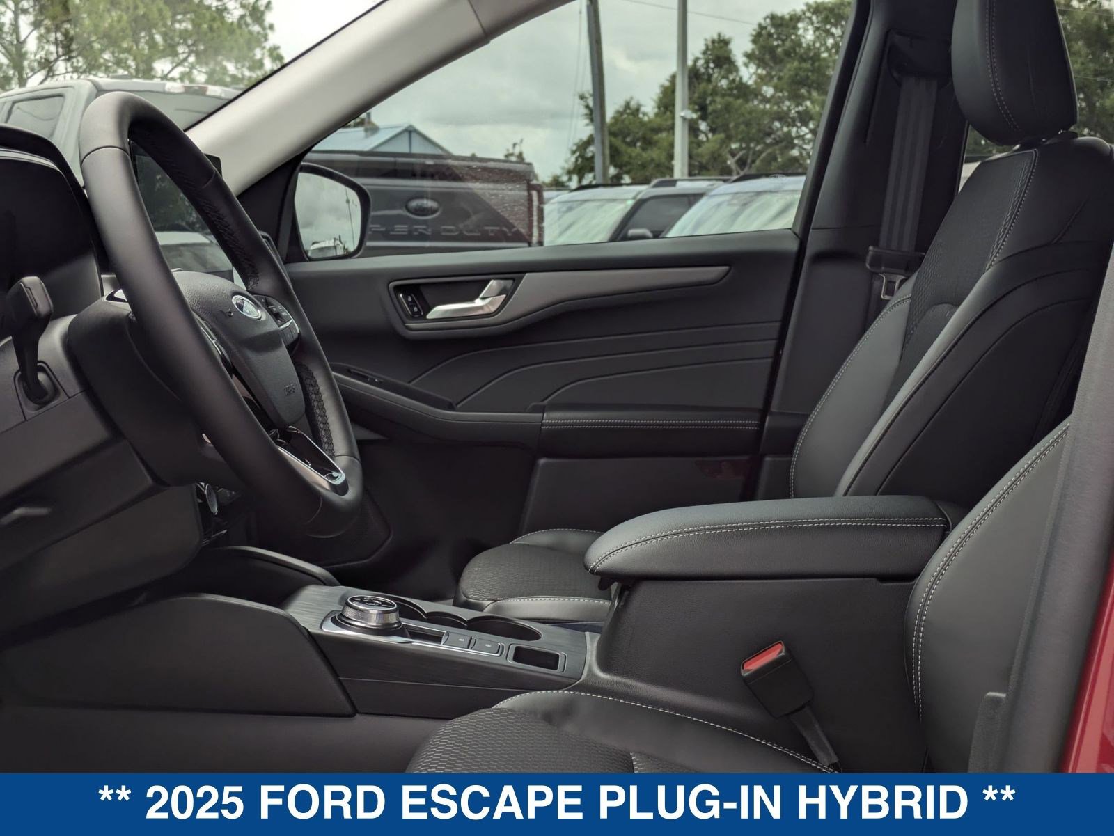 New 2025 Ford Escape SE image 22