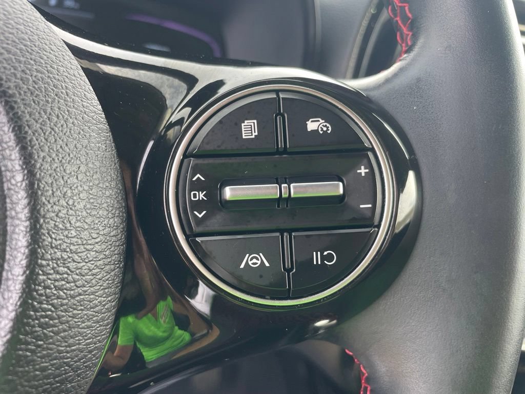 Used 2024 Kia Soul GT-Line FWD image 30