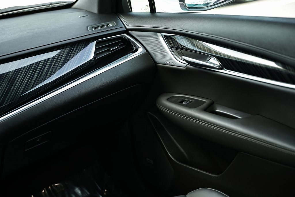 Used 2024 Cadillac XT6 Premium Luxury w/ Technology Package image 30